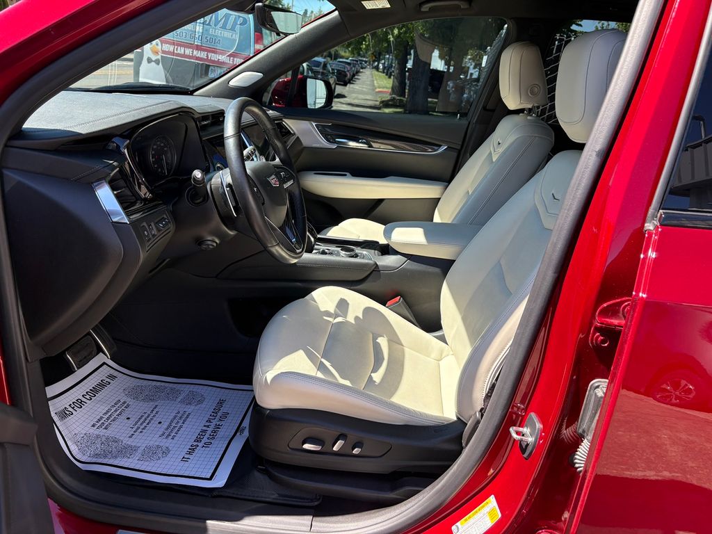 2021 Cadillac XT6 Sport