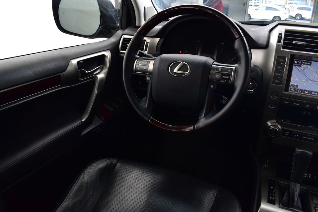 Thumbnail: 2015 Lexus GX - 25