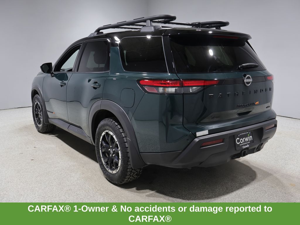 View vehicle photo 5
