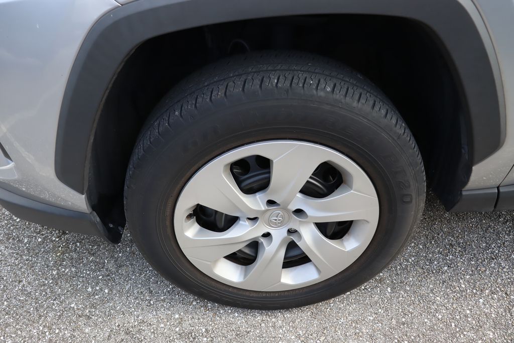 Thumbnail: 2023 Toyota RAV4 - 4