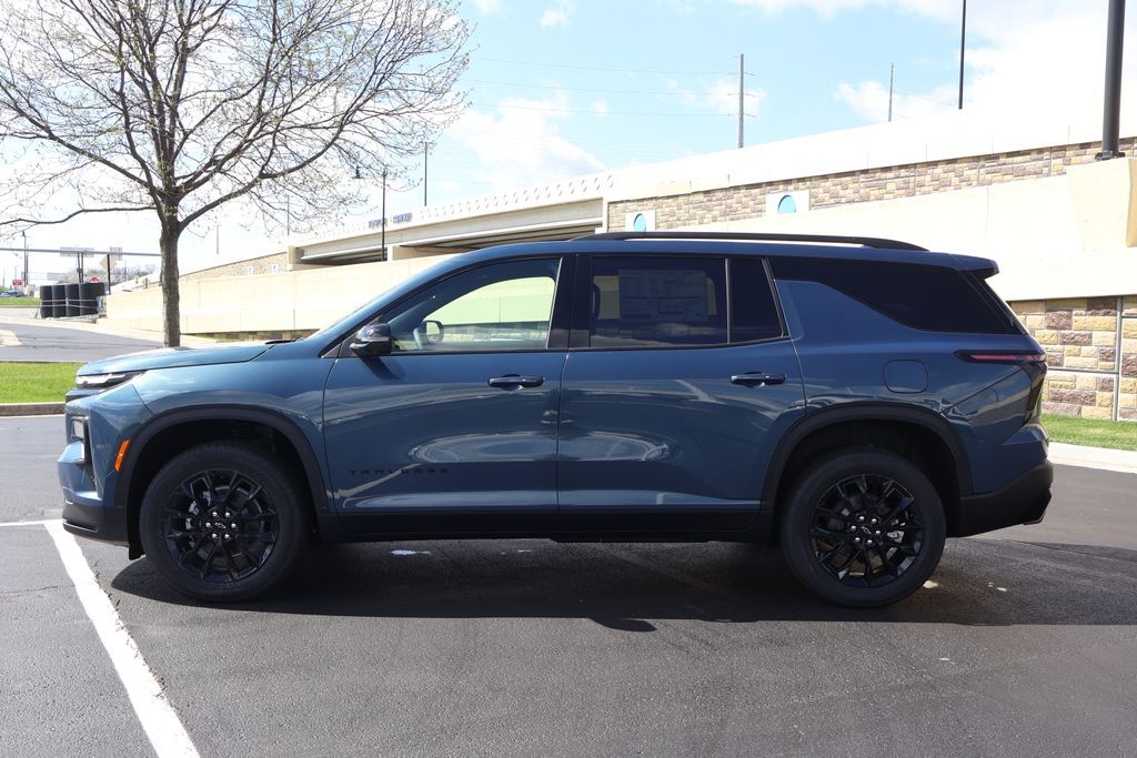 Thumbnail: 2026 Chevrolet Traverse - 4
