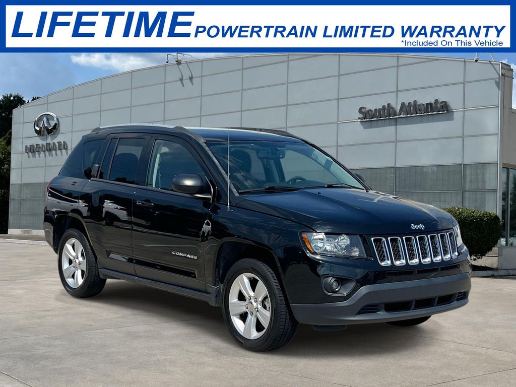 Black Clearcoat 2017 Jeep Compass SUV / Crossover Four-Wheel Drive Continuously Variable Transmission