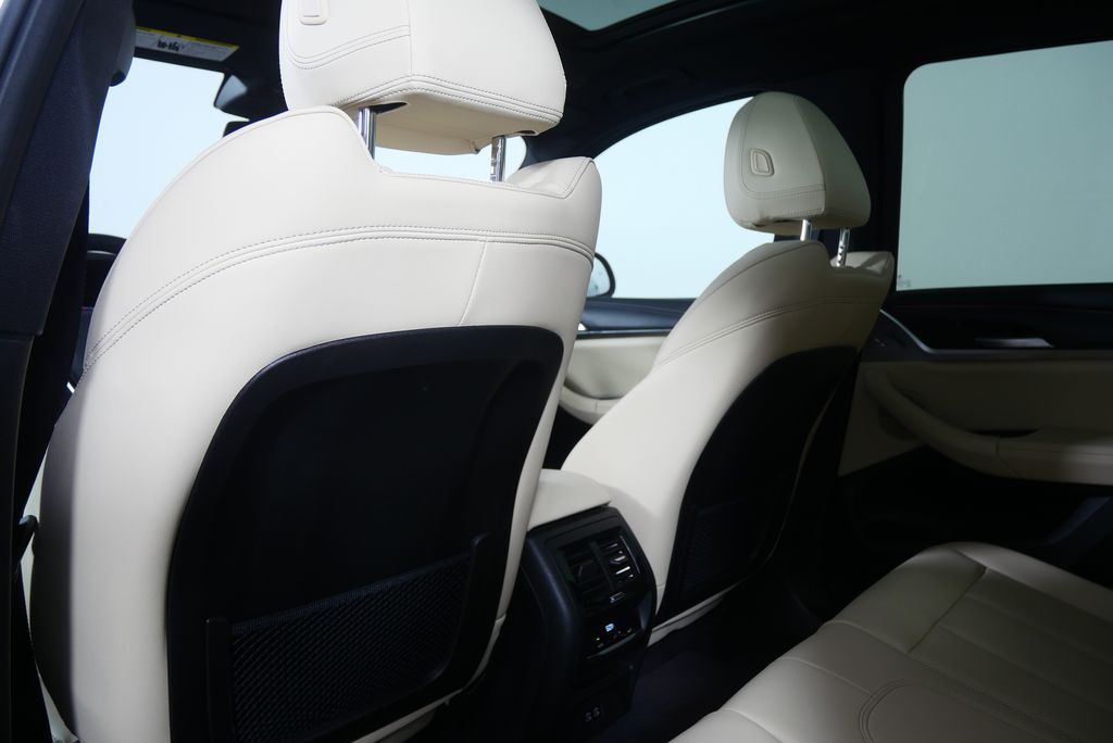 Thumbnail: 2024 BMW X3 - 17