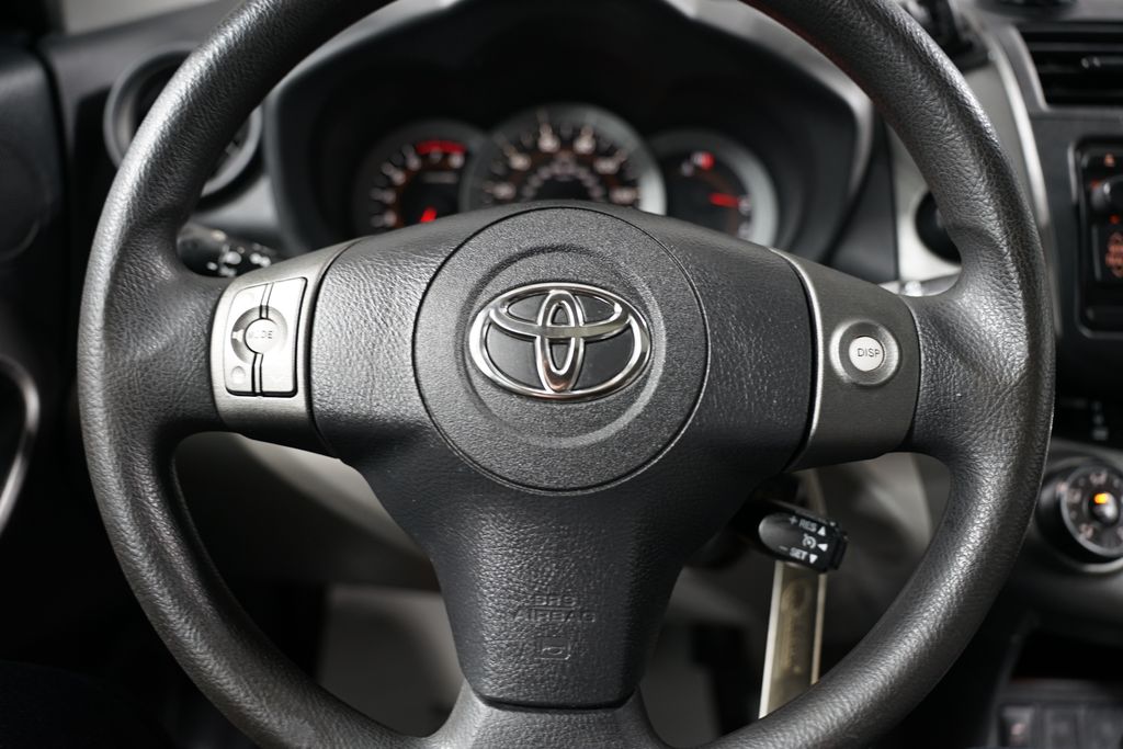 2012 Toyota RAV4  12