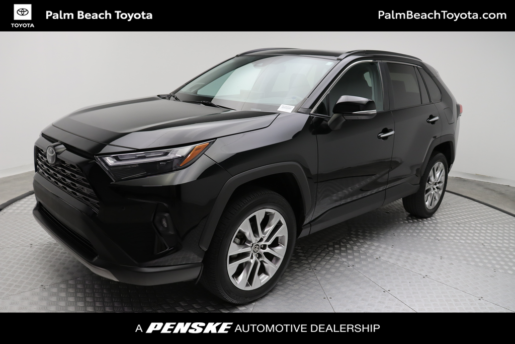 2022 Toyota RAV4 Limited -
                West Palm Beach, FL