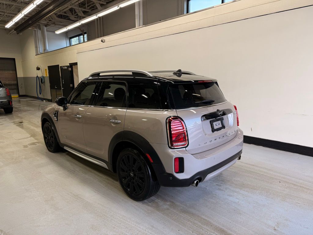 Thumbnail: 2024 MINI Cooper Countryman - 3