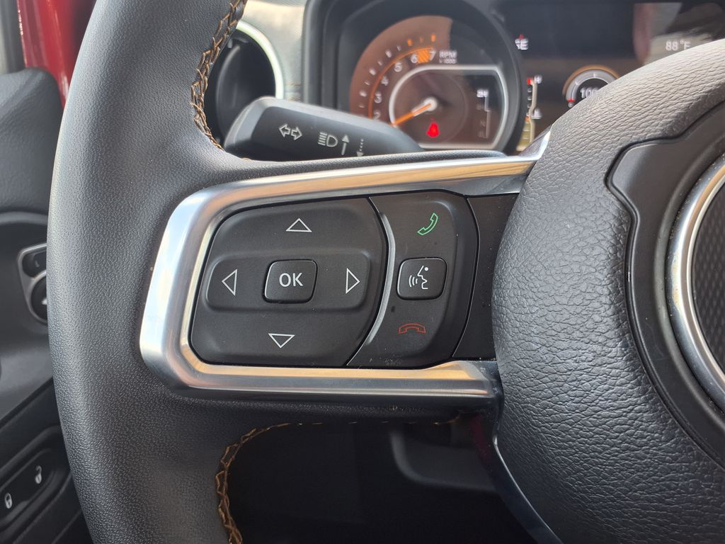 Used 2025 Red Jeep Sahara image 18