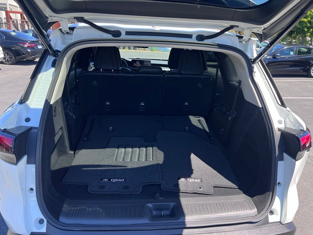 Used 2024 Infiniti QX60 SUV