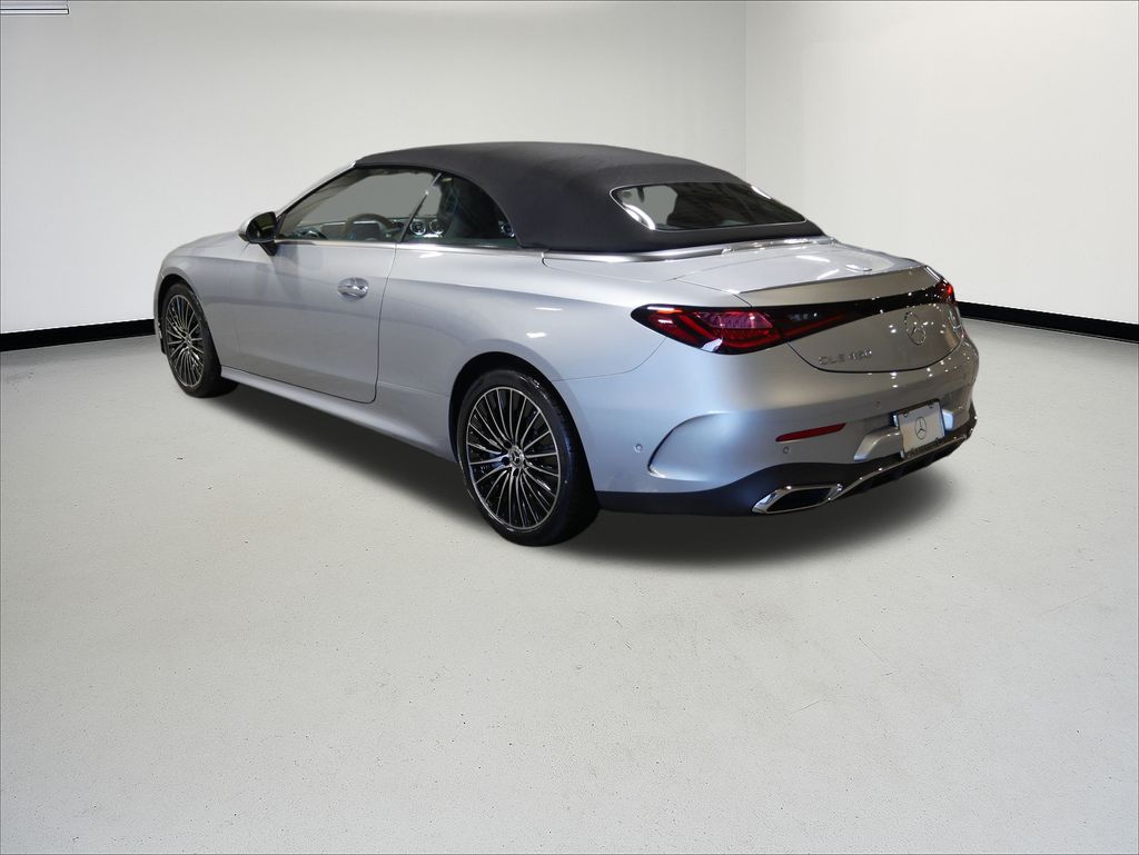 Thumbnail: 2026 Mercedes-Benz CLE - 3