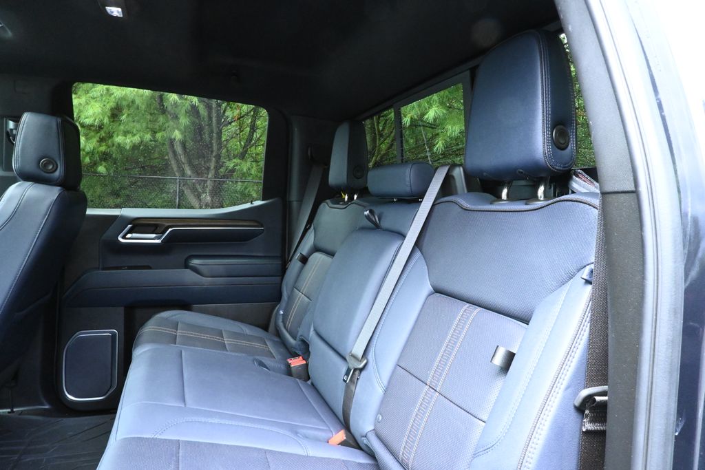 Thumbnail: 2023 Chevrolet Silverado 1500 - 5
