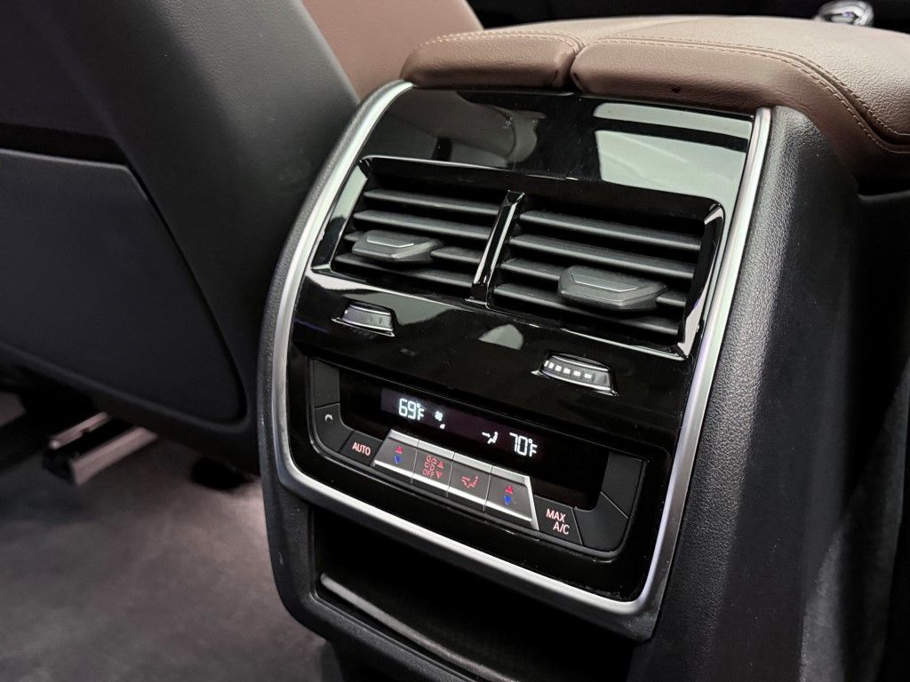 Thumbnail: 2020 BMW X5 - 29