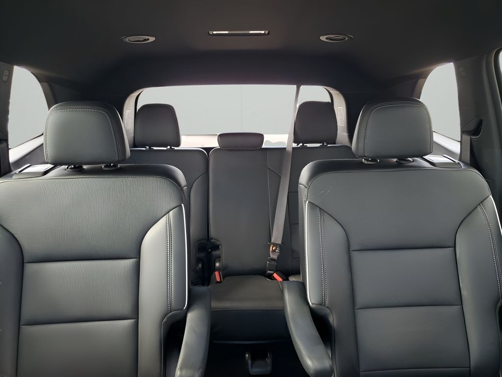 Used Car 2025 Buick Enclave  Preferred For Sale Under $40,000 In Austin, Texas