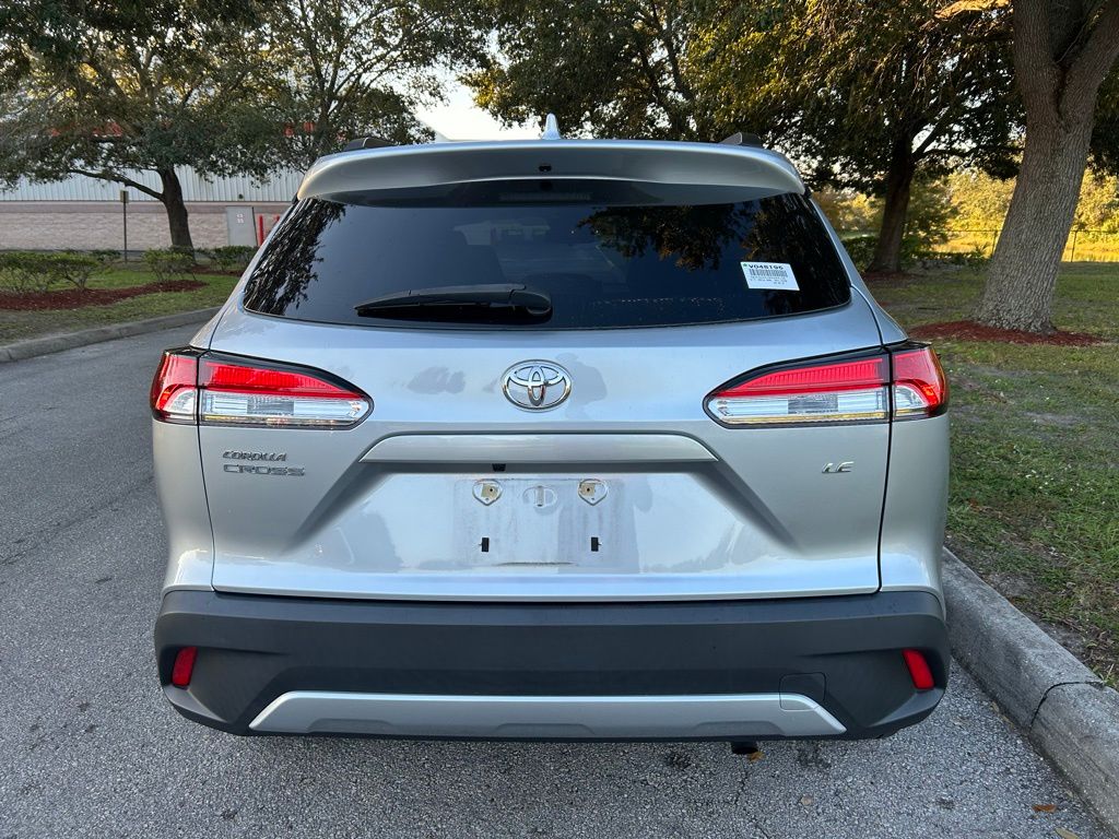 Thumbnail: 2023 Toyota Corolla Cross - 4