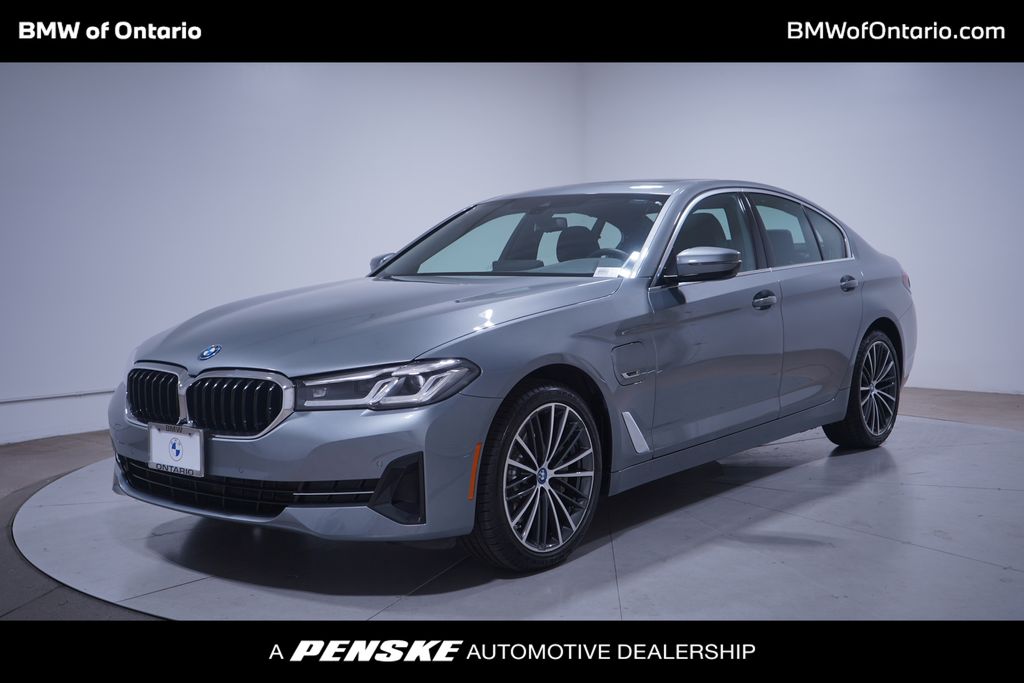 Thumbnail: 2023 BMW 5 Series - 1