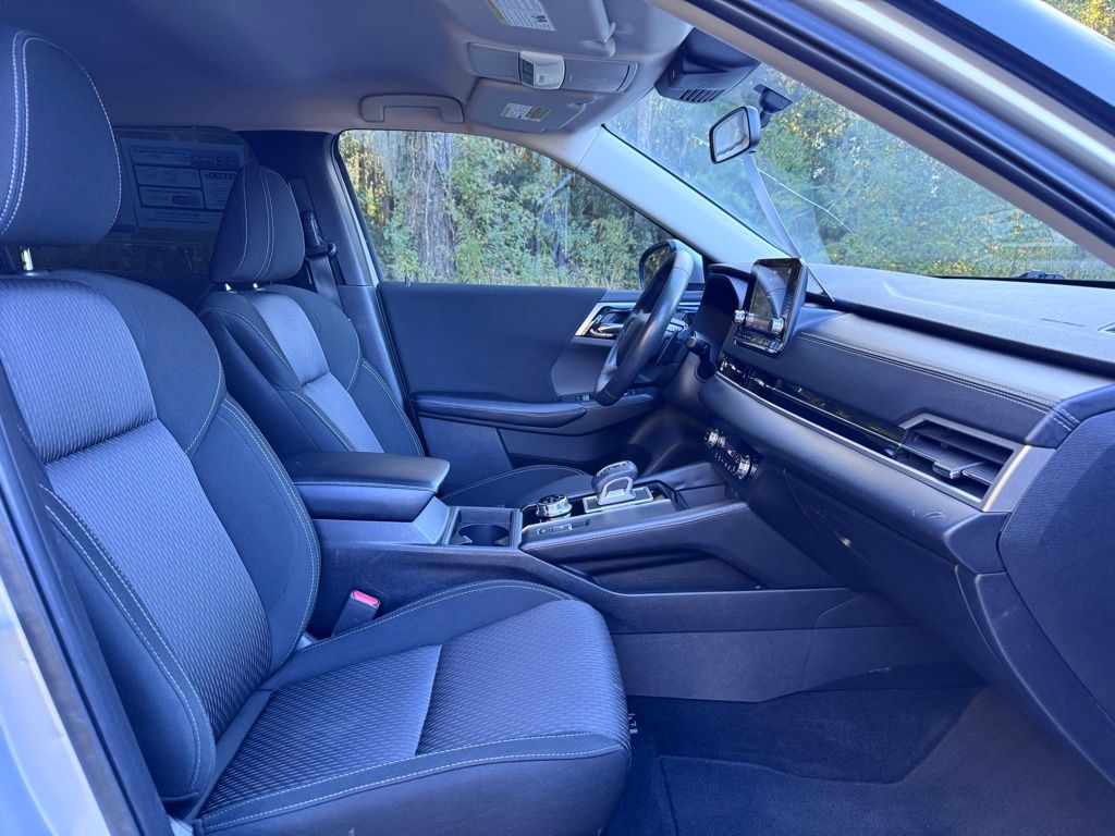 2022 Mitsubishi Outlander ES 2.5 2WD