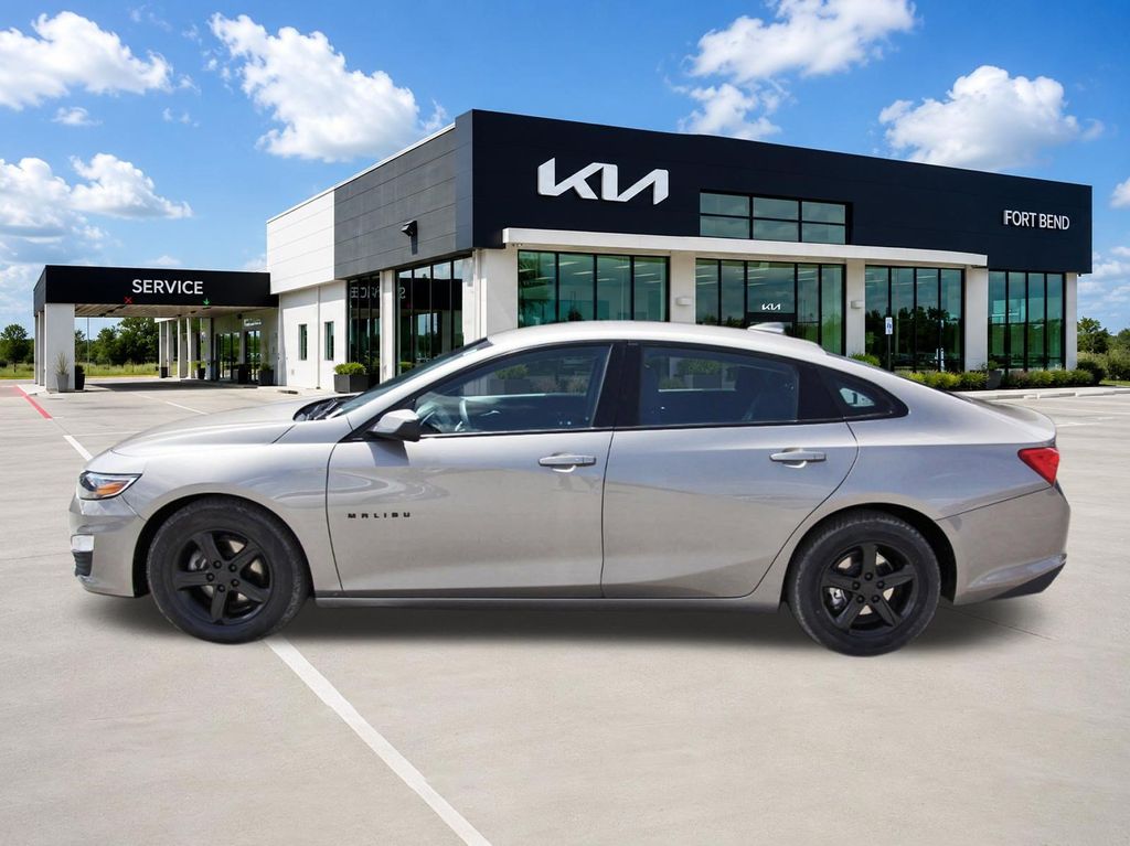 2023 Chevrolet Malibu LT - 7