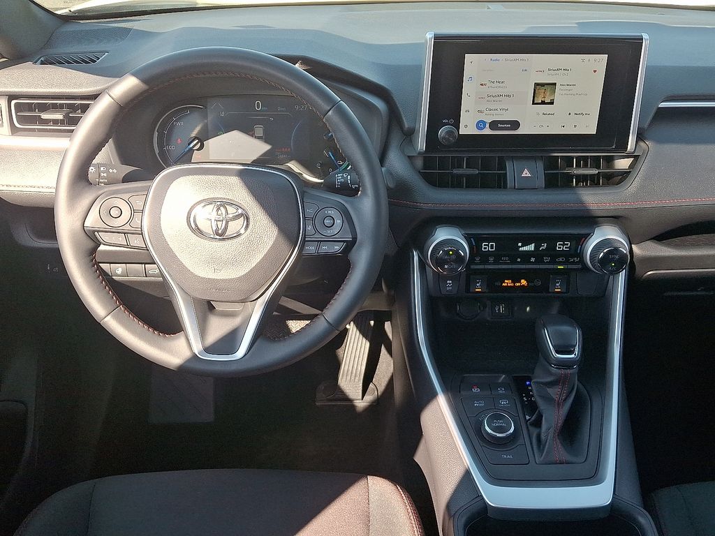Thumbnail: 2024 Toyota RAV4 - 12