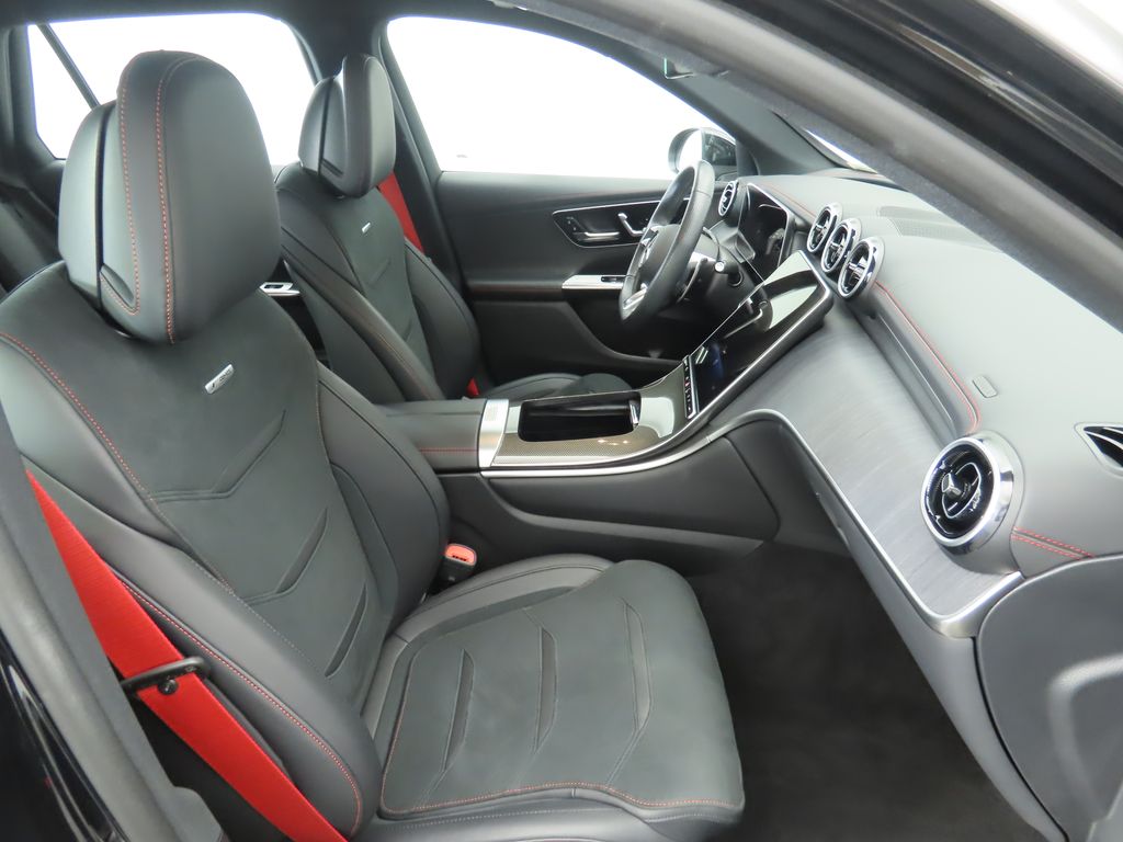 Thumbnail: 2025 Mercedes-Benz GLC - 20