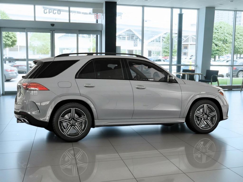 Thumbnail: 2026 Mercedes-Benz GLE - 17