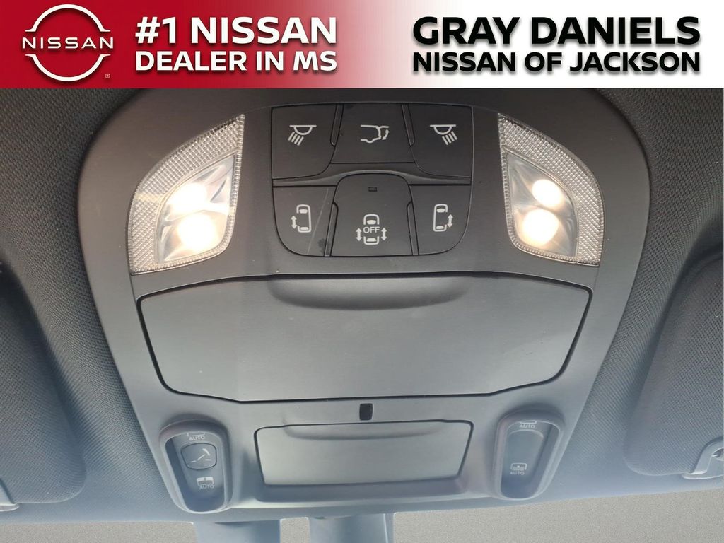 Used 2020 Chrysler Pacifica Van