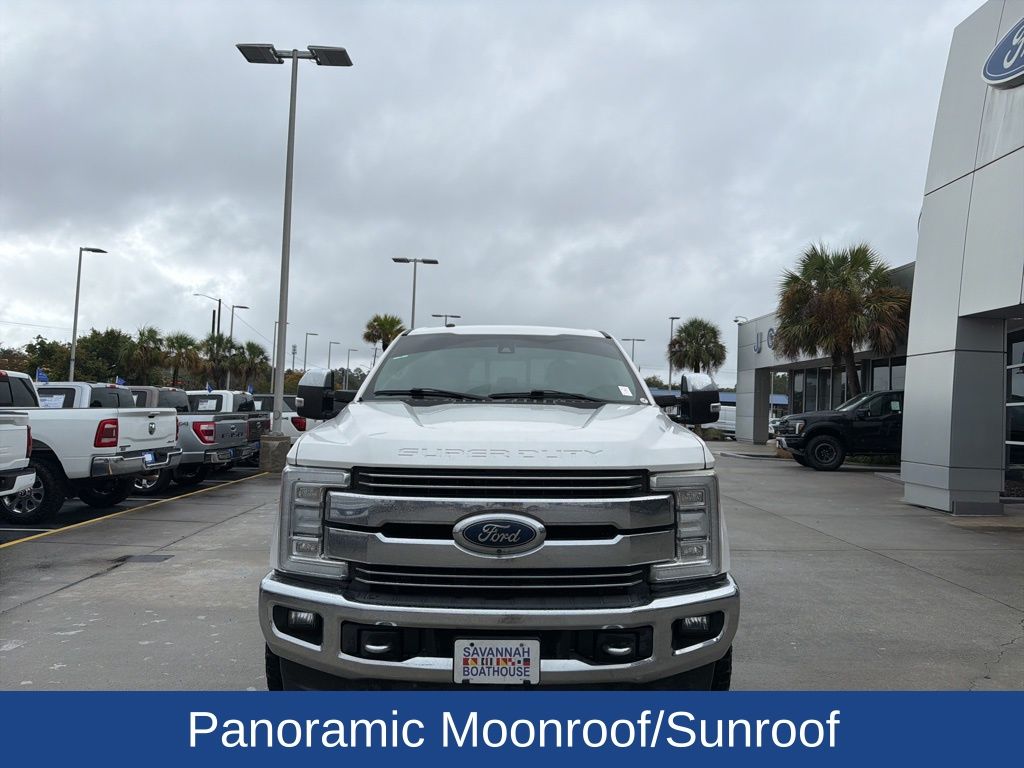 2017 Ford F-350 LARIAT