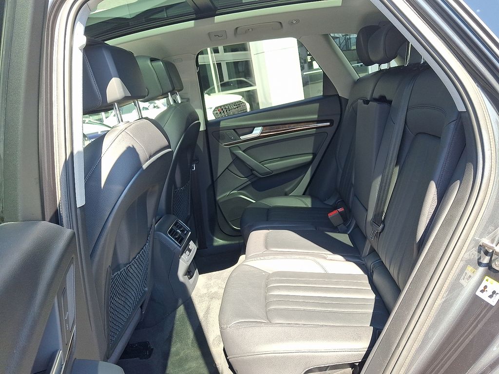 Thumbnail: 2018 Audi Q5 - 10