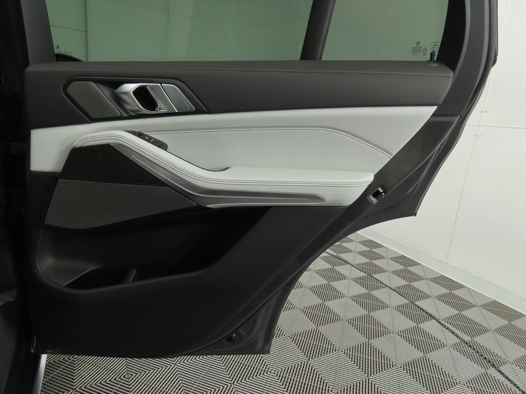 Thumbnail: 2026 BMW X5 - 28