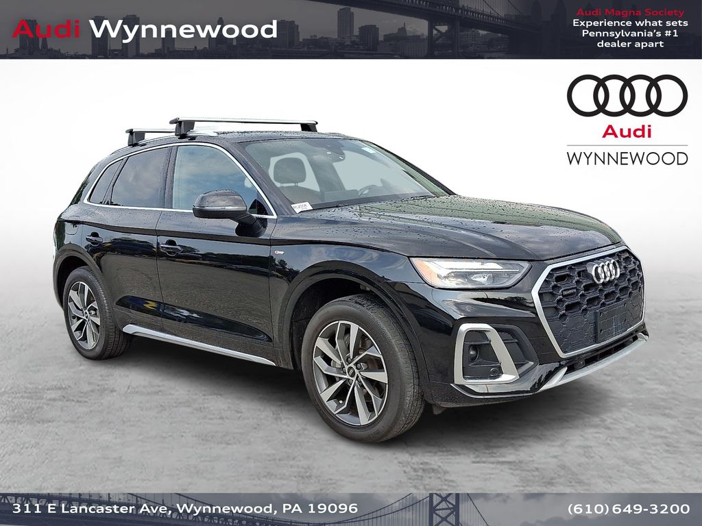Black Metallic 2023 Audi Q5 SUV / Crossover All-Wheel Drive 7-Speed Automatic