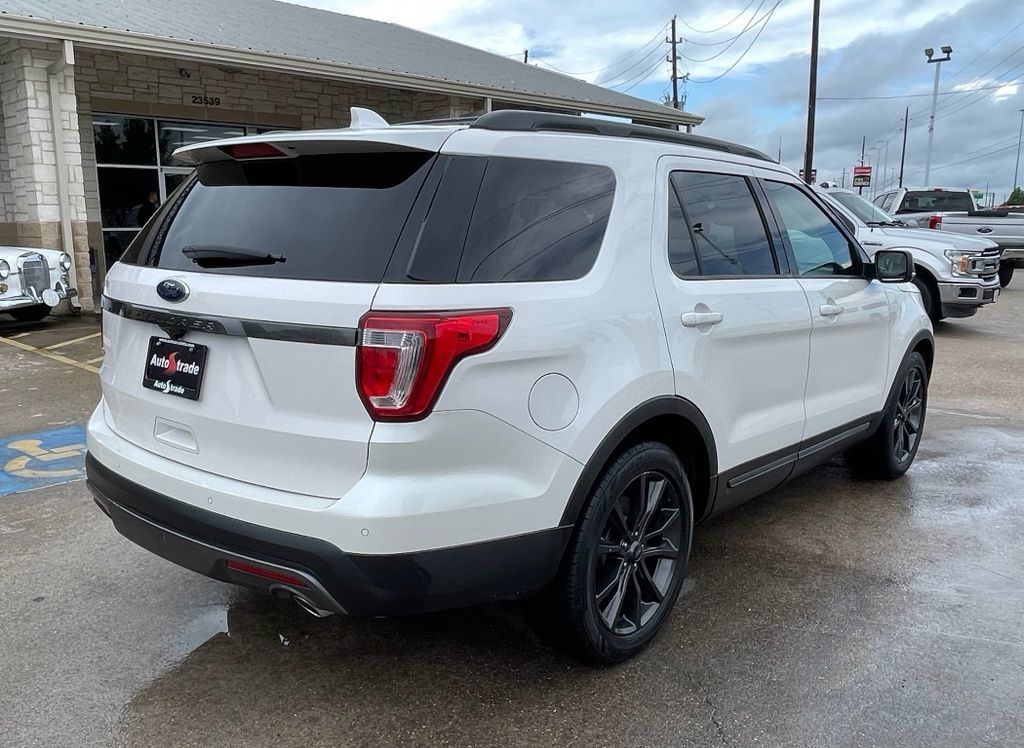 2017 Ford Explorer XLT White at Cook Ford