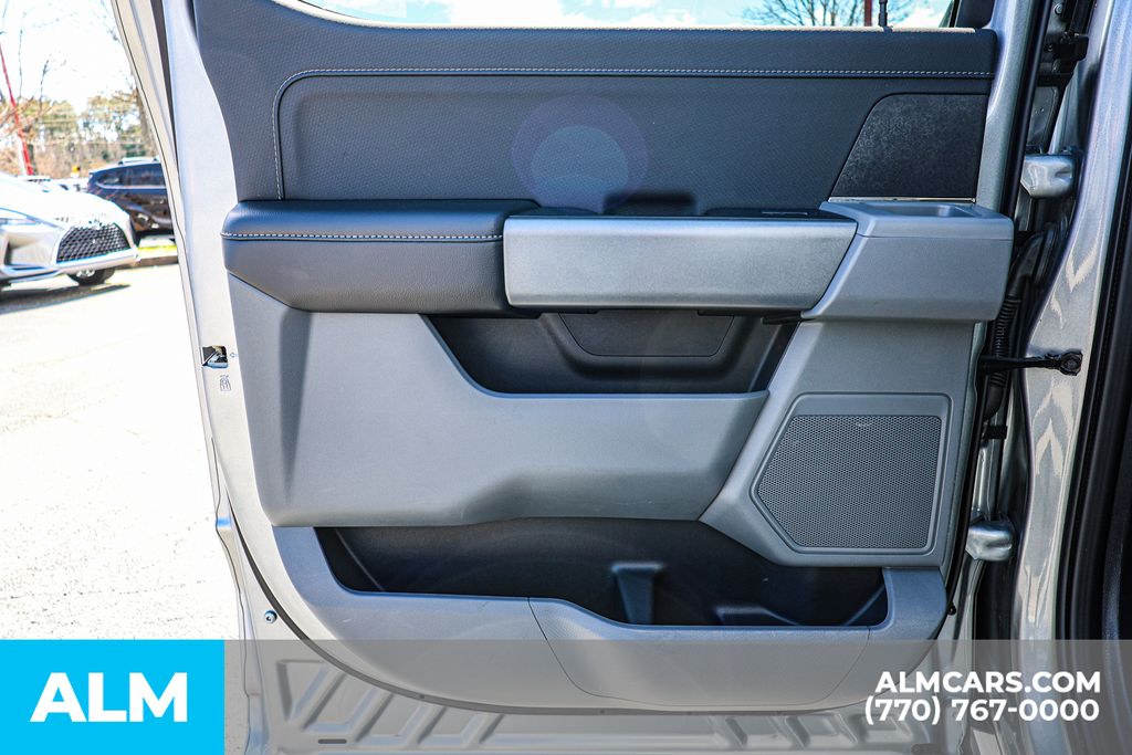 Used 2025 Silver Ford XLT image 50