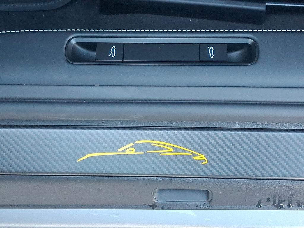 Thumbnail: 2026 Porsche 911 - 28