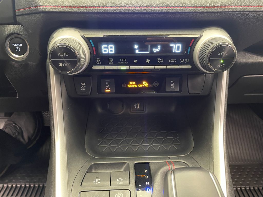 2023 Toyota RAV4 Prime SE 27