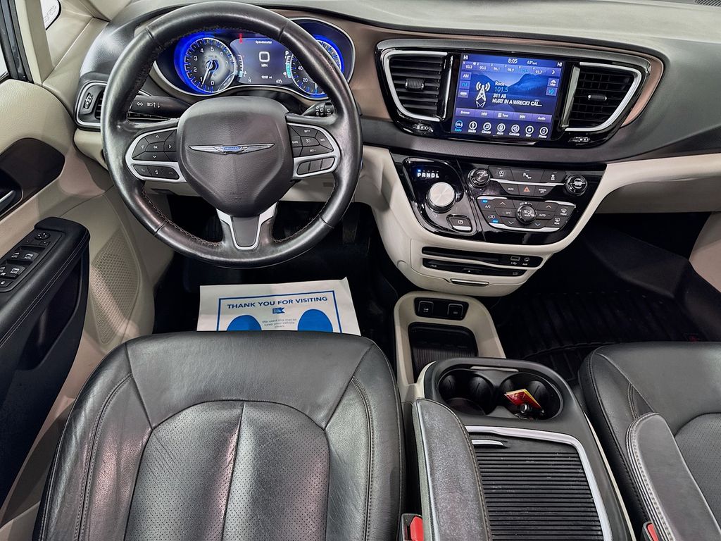 Used Car 2019 Chrysler Pacifica  Touring L Plus For Sale Under $20,000 In Austin, Texas