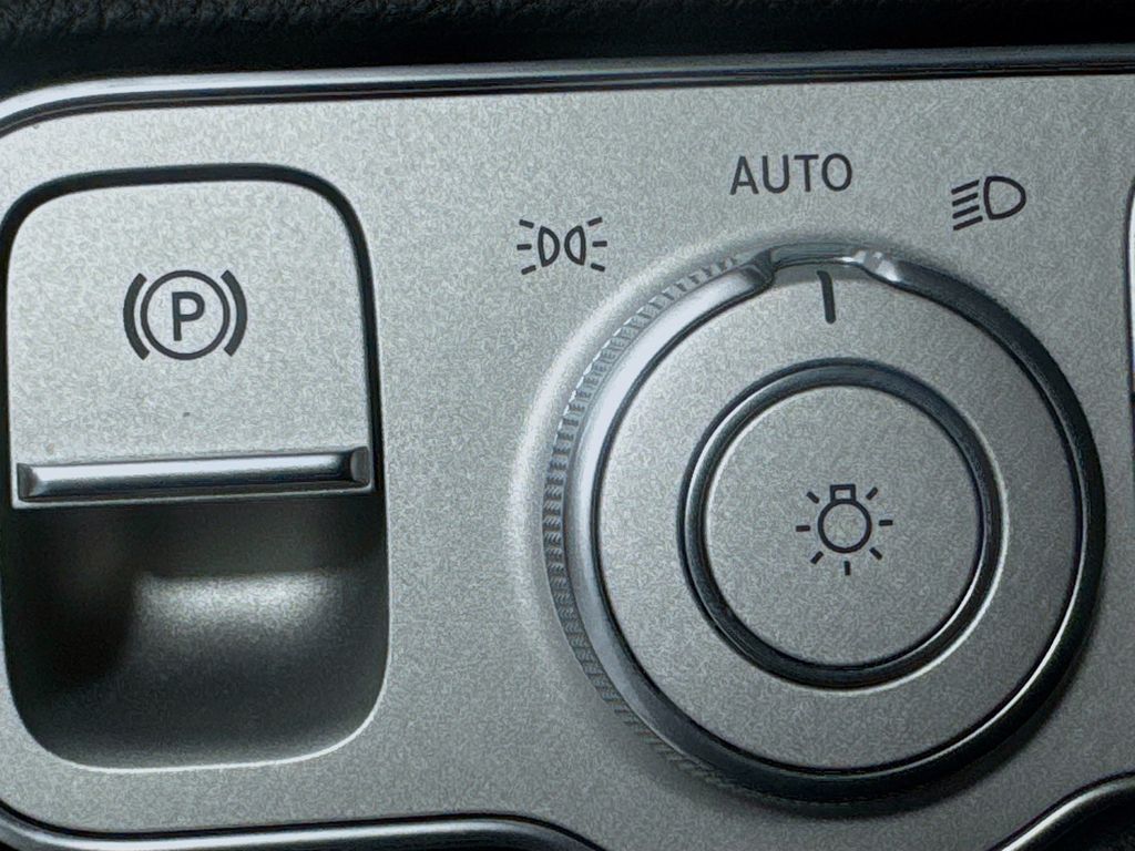 Used Car 2024 Mercedes-benz Gle  Gle 350 For Sale Under $60,000 In Austin, Texas