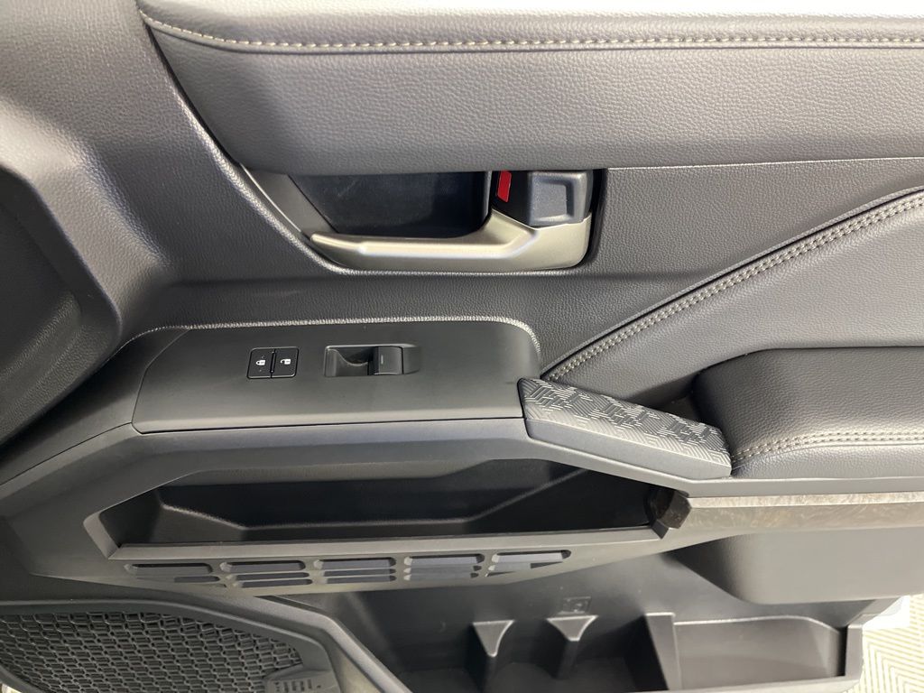 Thumbnail: 2024 Toyota Tacoma - 20