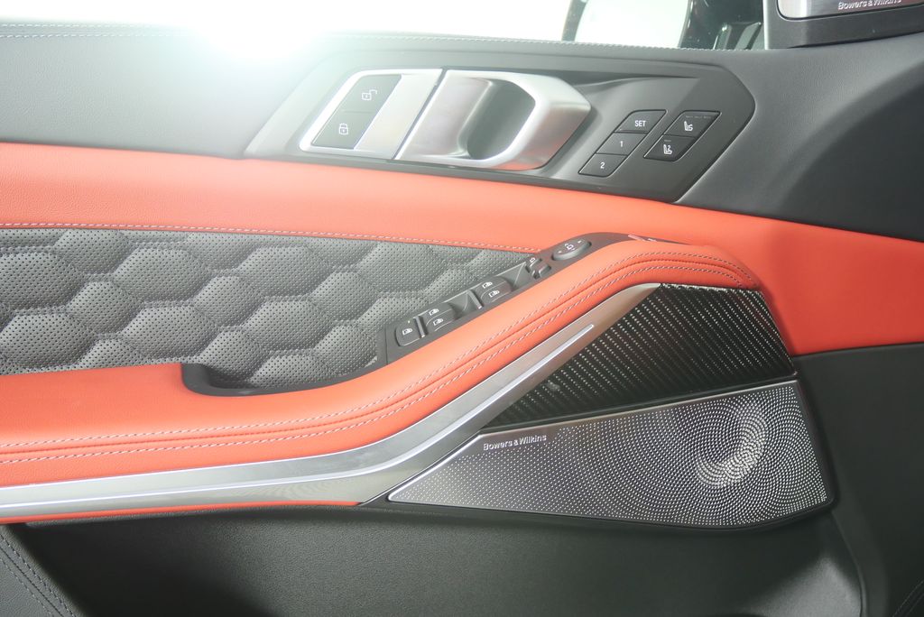Thumbnail: 2026 BMW X5 - 8