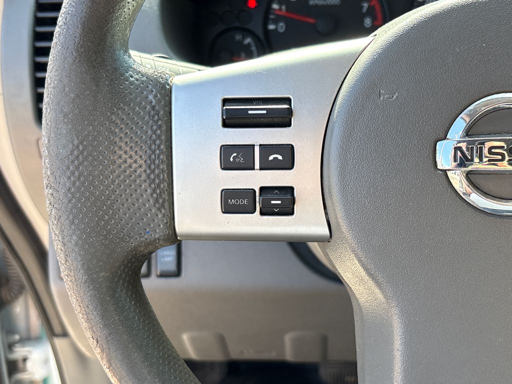 Used 2015 White Nissan S image 19
