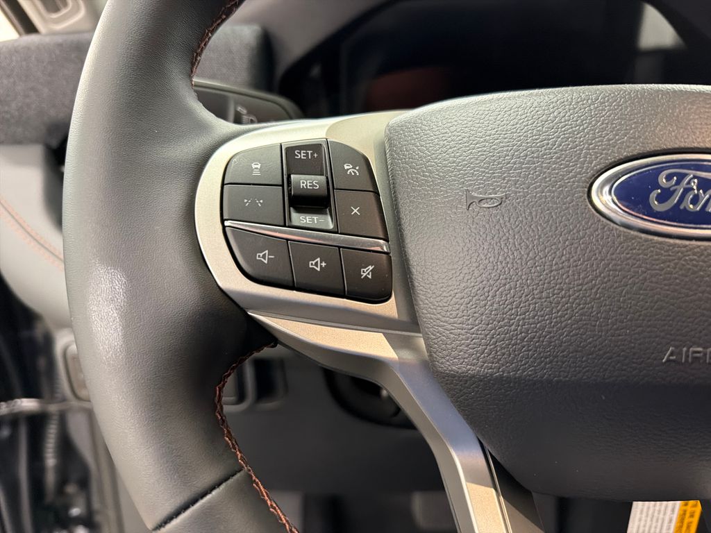 New 2026 Gray Ford Active image 19
