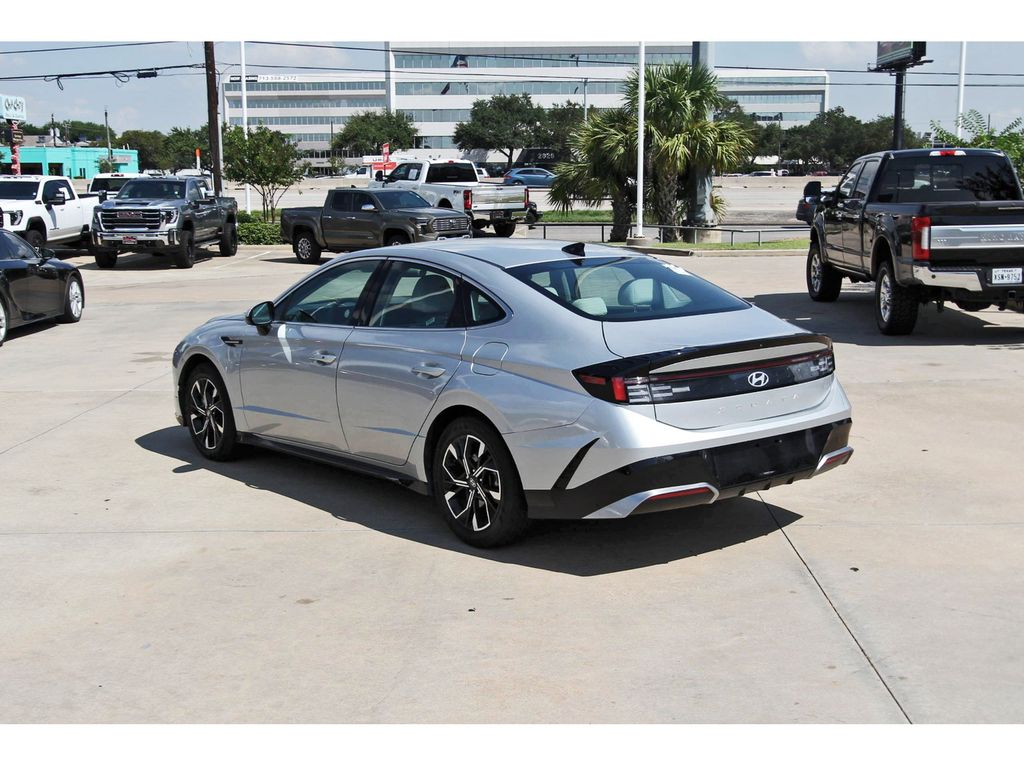 2025 Hyundai Sonata SEL Silver at Baytown Hyundai