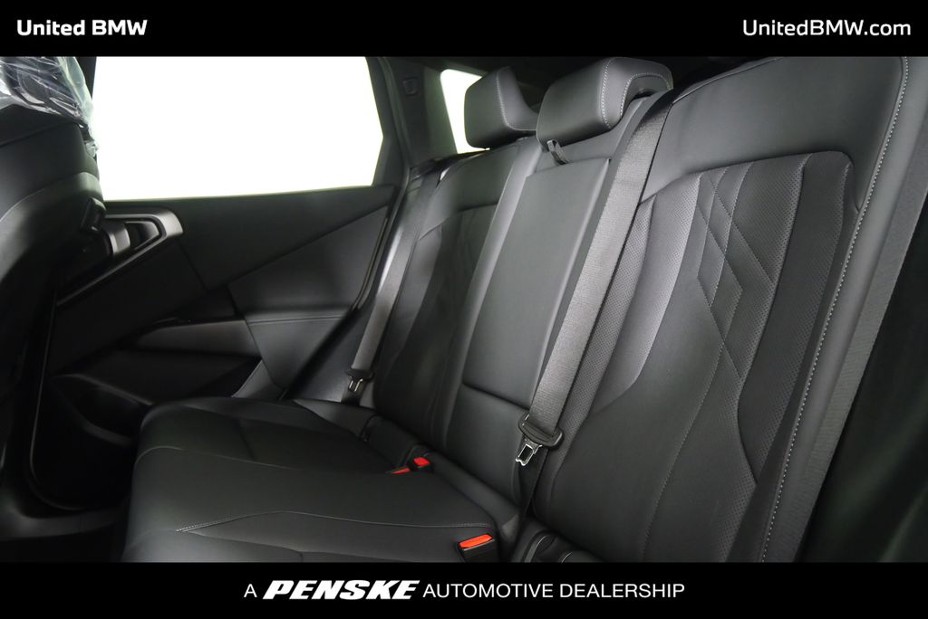 Thumbnail: 2026 BMW X3 - 16