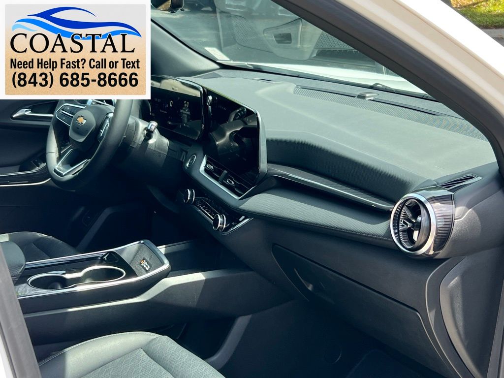 2025 Chevrolet Equinox LT White at Bob Mills Chevrolet