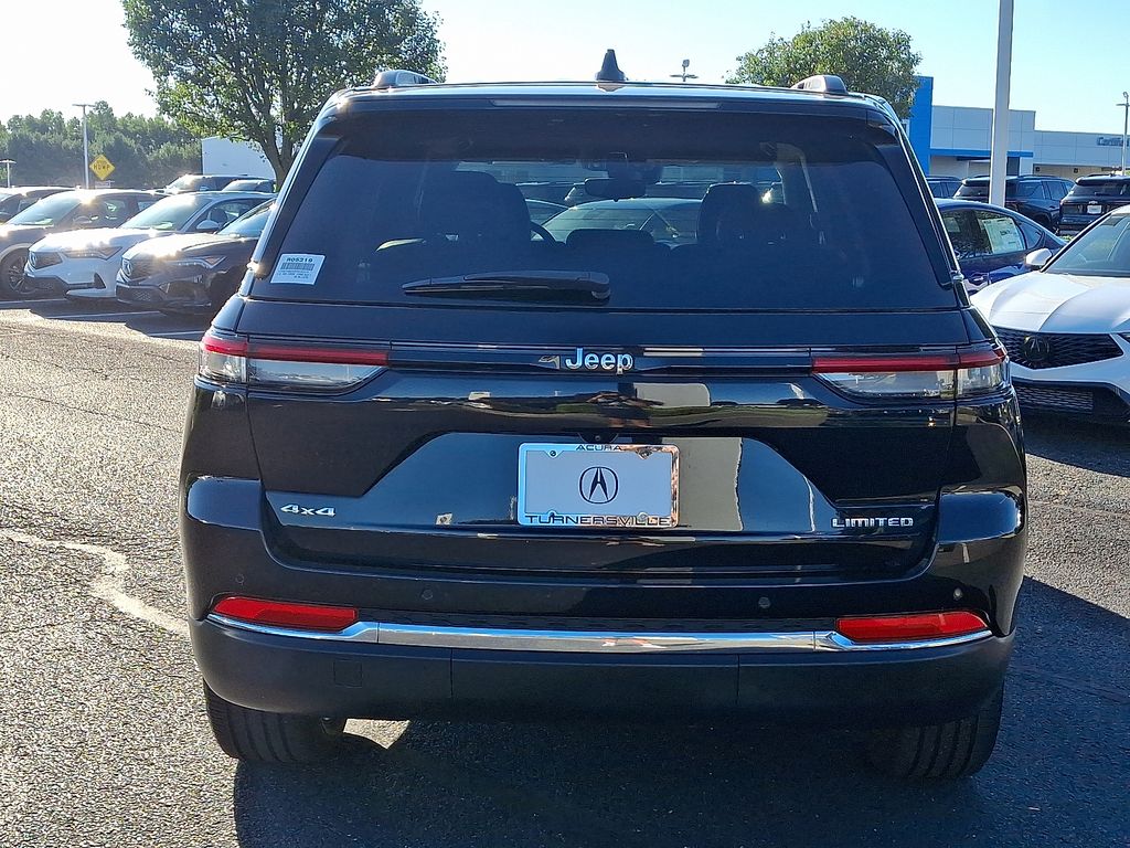 Thumbnail: 2023 Jeep Grand Cherokee - 5