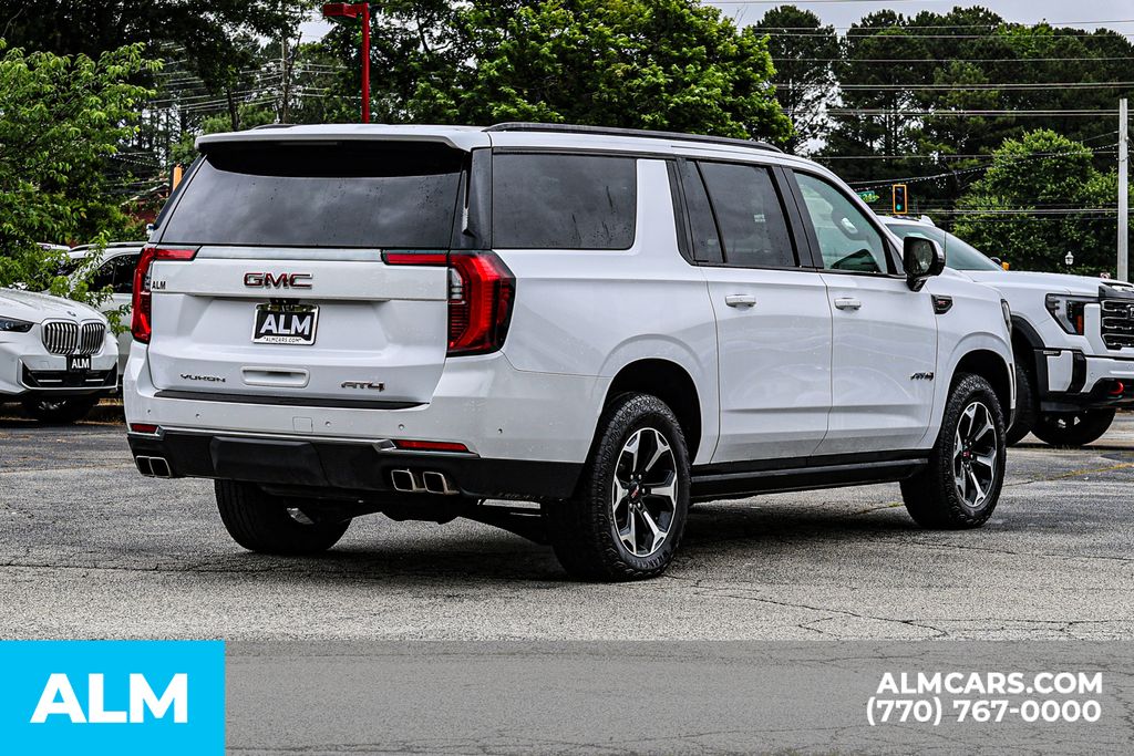 Used 2025 White GMC AT4 image 6