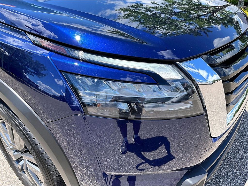 2025 Nissan Pathfinder — photo 32
