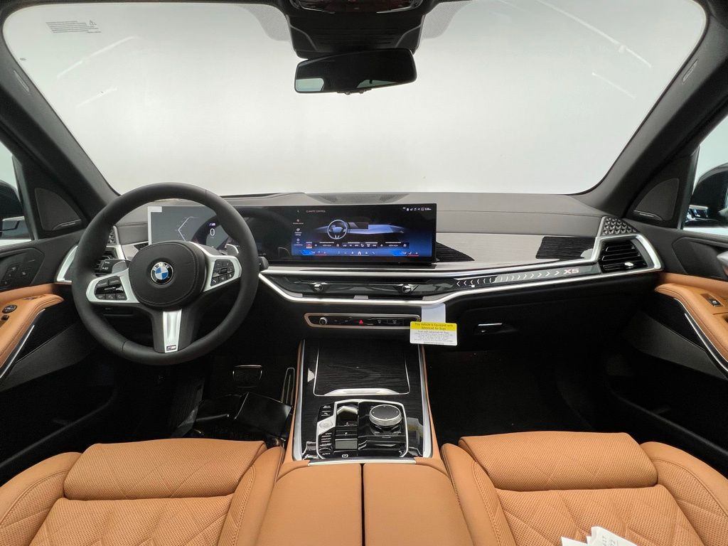 Thumbnail: 2026 BMW X5 - 10