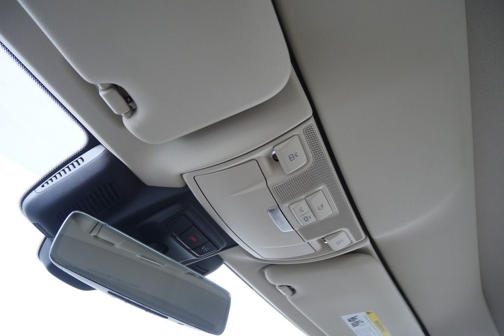 Thumbnail: 2023 Mercedes-Benz E-Class - 23