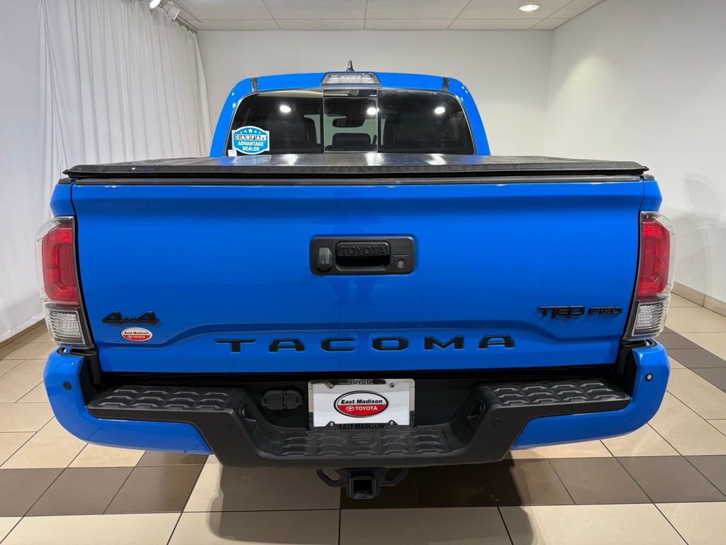 Thumbnail: 2019 Toyota Tacoma - 4
