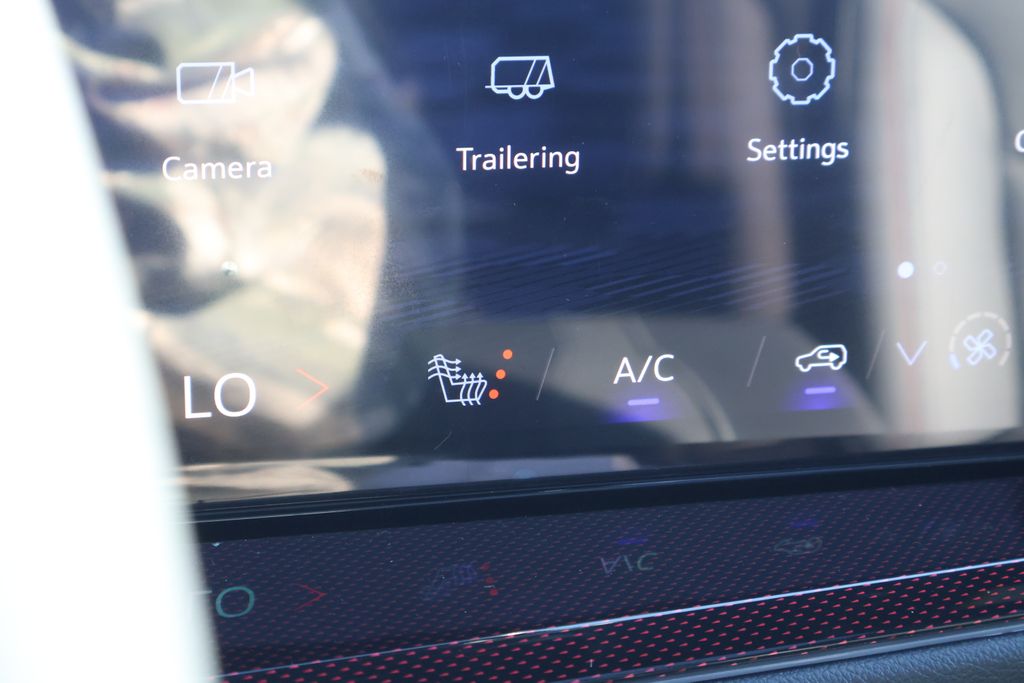 Thumbnail: 2026 Chevrolet Traverse - 27