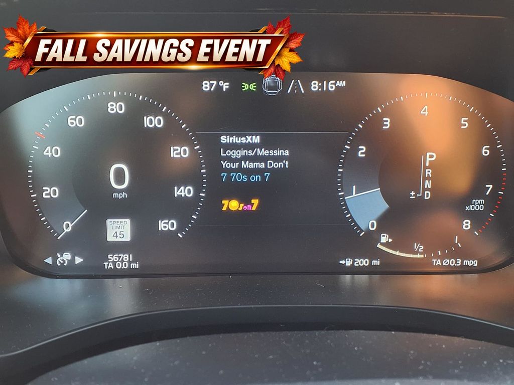 2021 Volvo XC60 T5 Inscription White at DeMontrond Auto Country