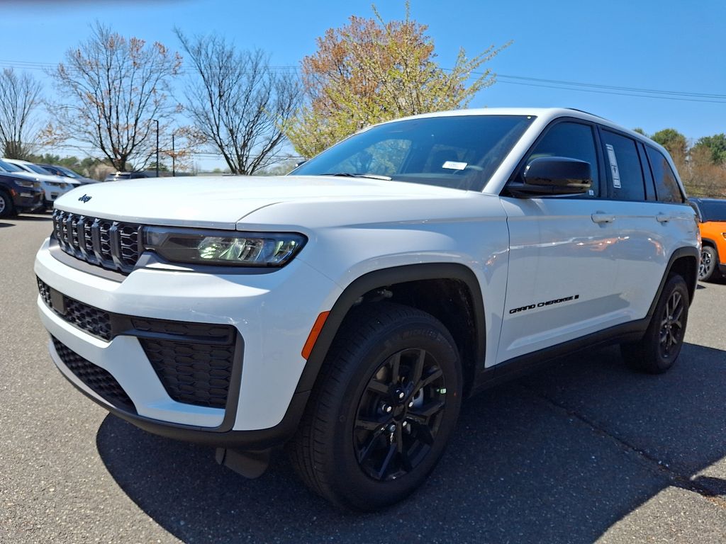 New 2026 Jeep Grand Cherokee SUV